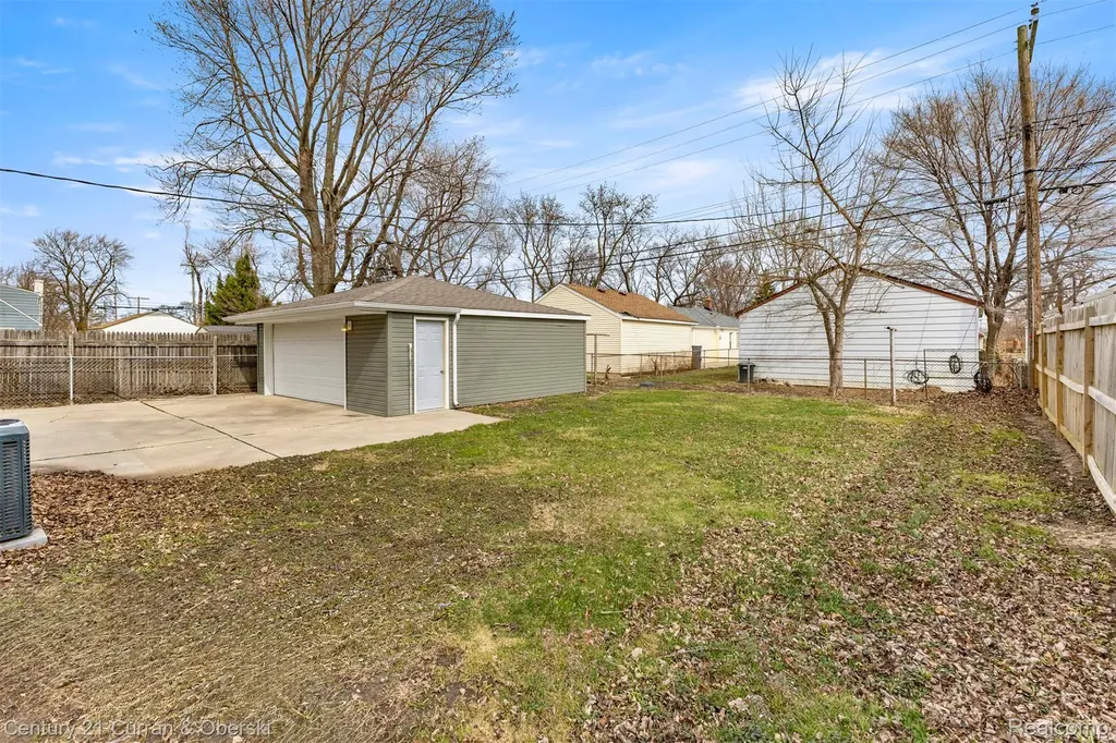 13367 Fordline Street Southgate City MI 48195