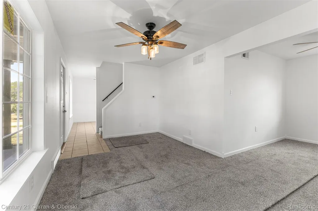 13367 Fordline Street Southgate City MI 48195