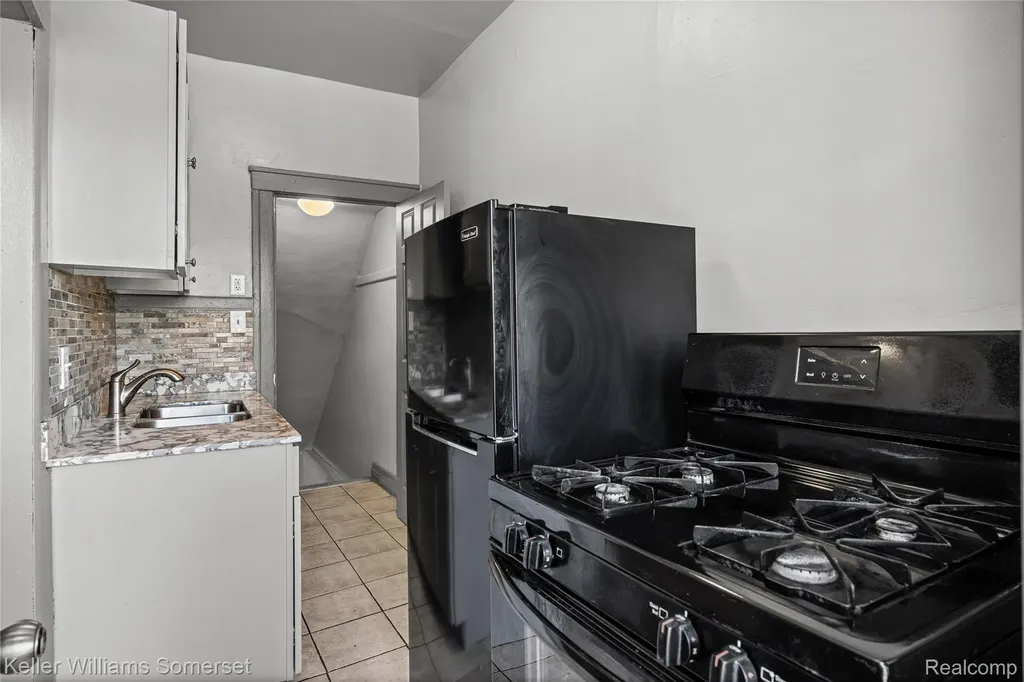 1197 Virginia Park Street Detroit City MI 48202
