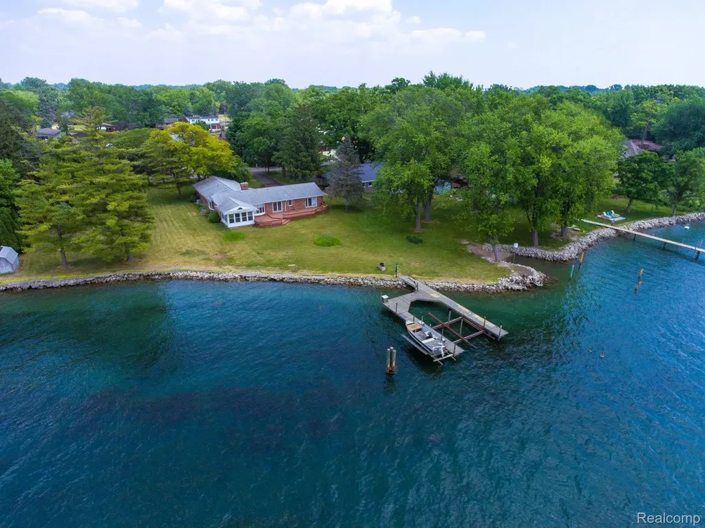 00 Swan Island Drive Grosse Ile Township MI 48138