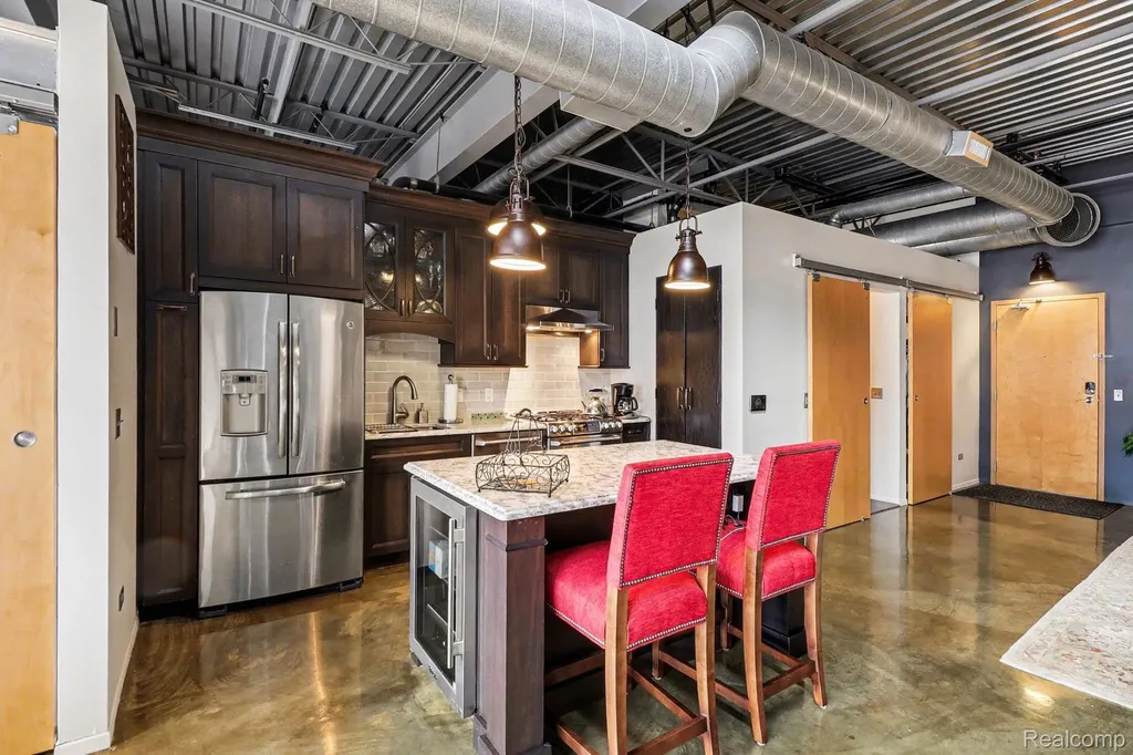 322 E Harrison Avenue Royal Oak City MI 48067