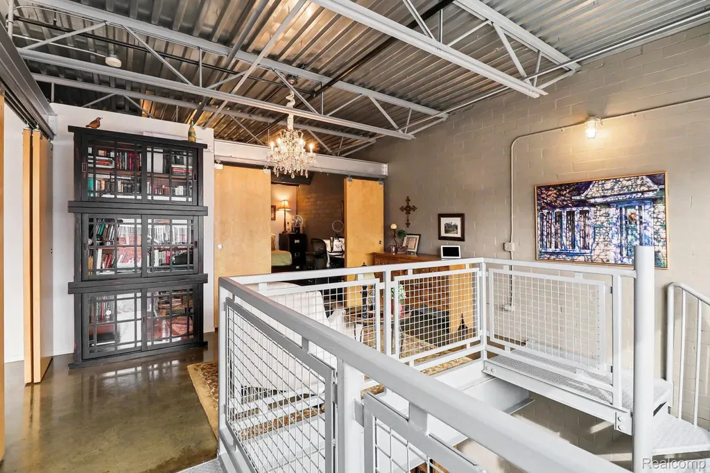 322 E Harrison Avenue Royal Oak City MI 48067