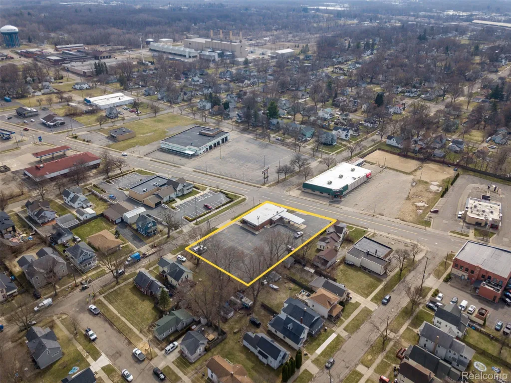 1712 E Michigan Avenue Jackson City MI 49202