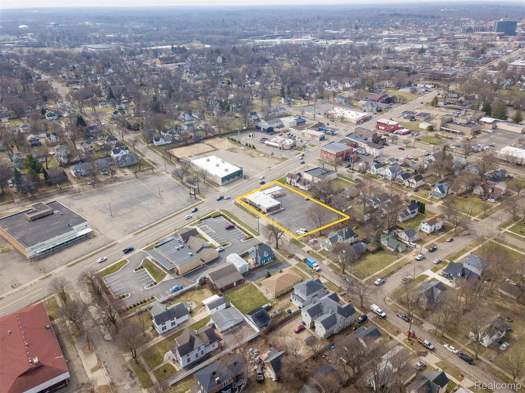 1712 E Michigan Avenue Jackson City MI 49202