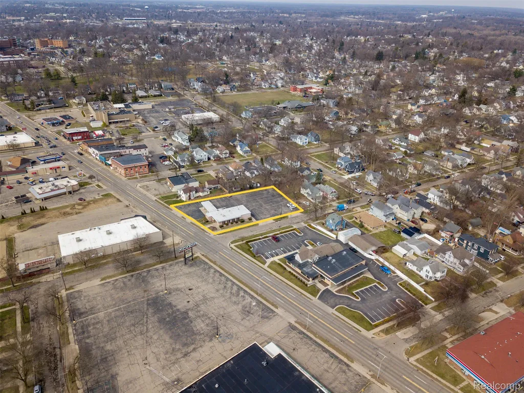 1712 E Michigan Avenue Jackson City MI 49202