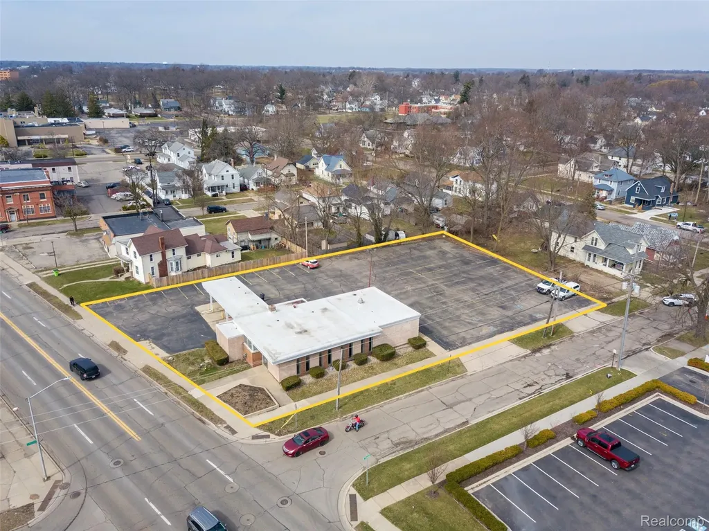 1712 E Michigan Avenue Jackson City MI 49202