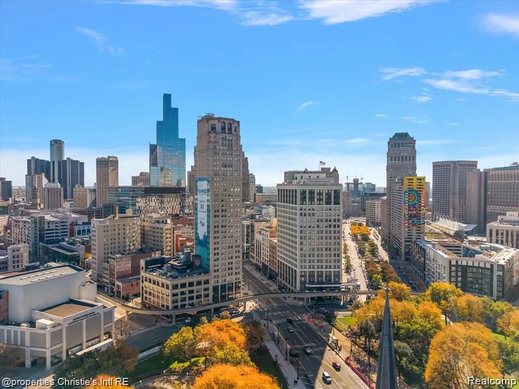 1 Park Avenue Detroit City MI 48226