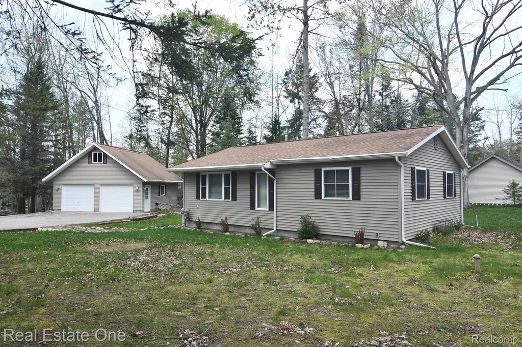 4284 N Norway Road Alcona Township MI 48742