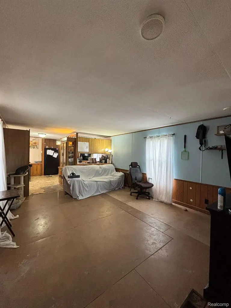 225 W Thornridge Lane Mt. Morris City MI 48458