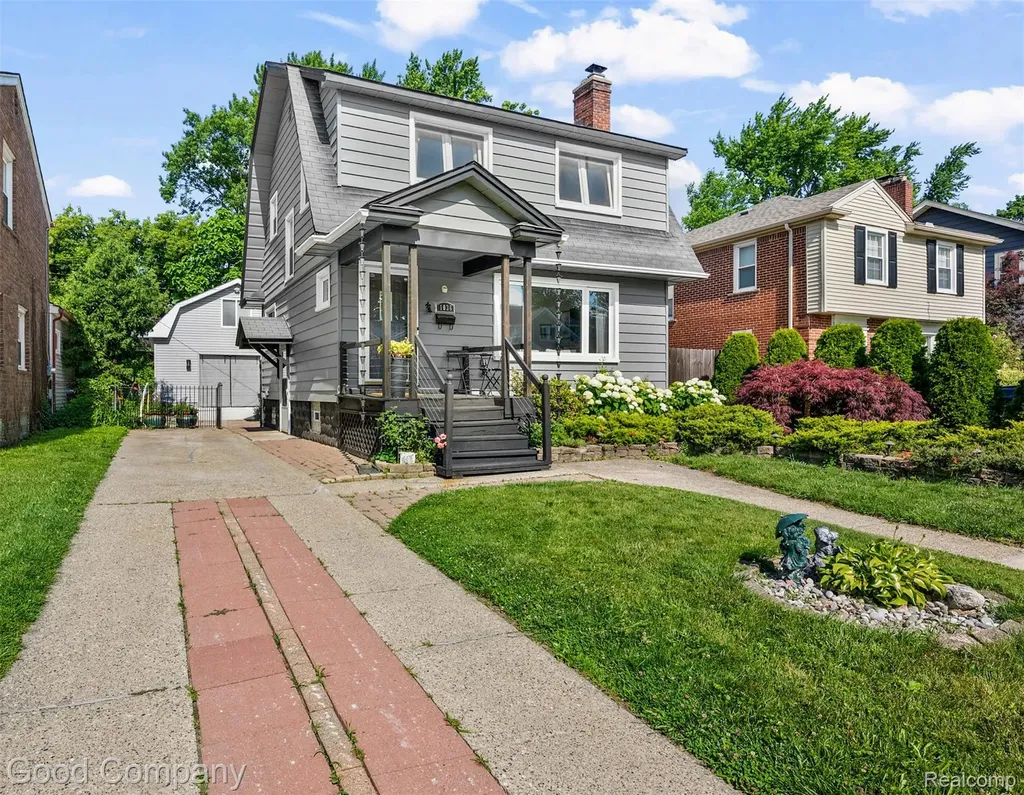 1036 Irving Avenue Royal Oak City MI 48067
