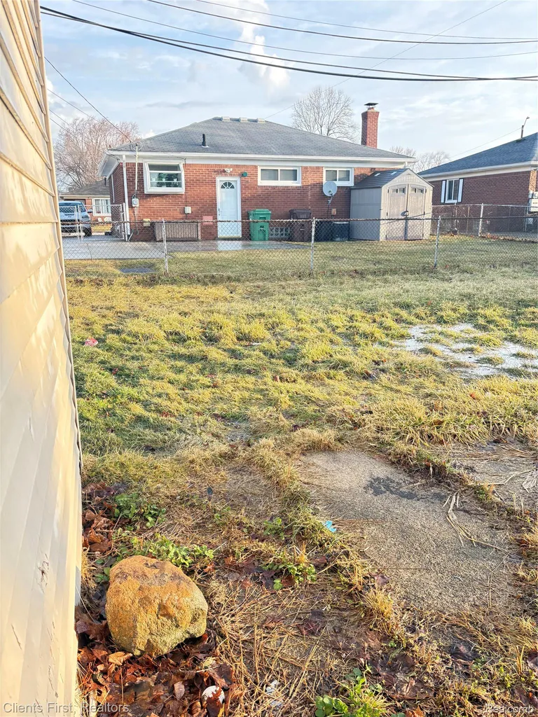 128 Henry Ruff Road Garden City City MI 48135