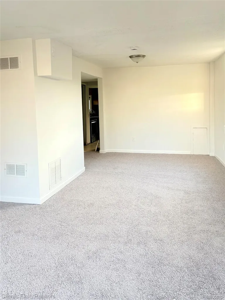 128 Henry Ruff Road Garden City City MI 48135