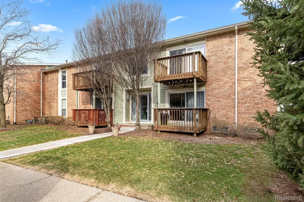 705 Randolph Street Northville City MI 48167