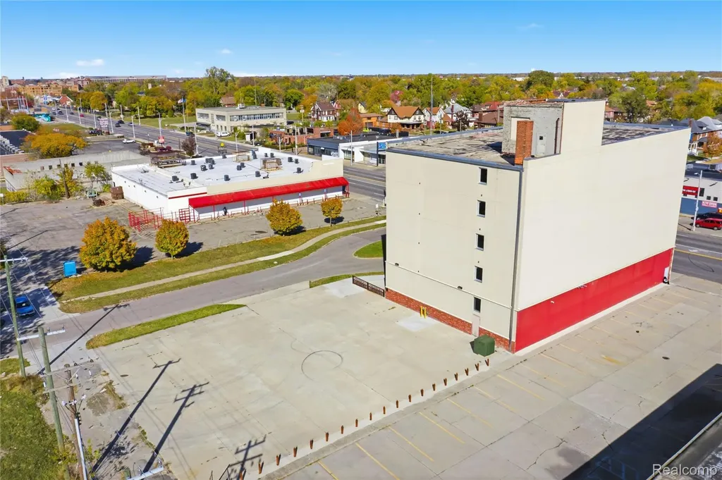 11745 Woodward Avenue Highland Park City MI 48203
