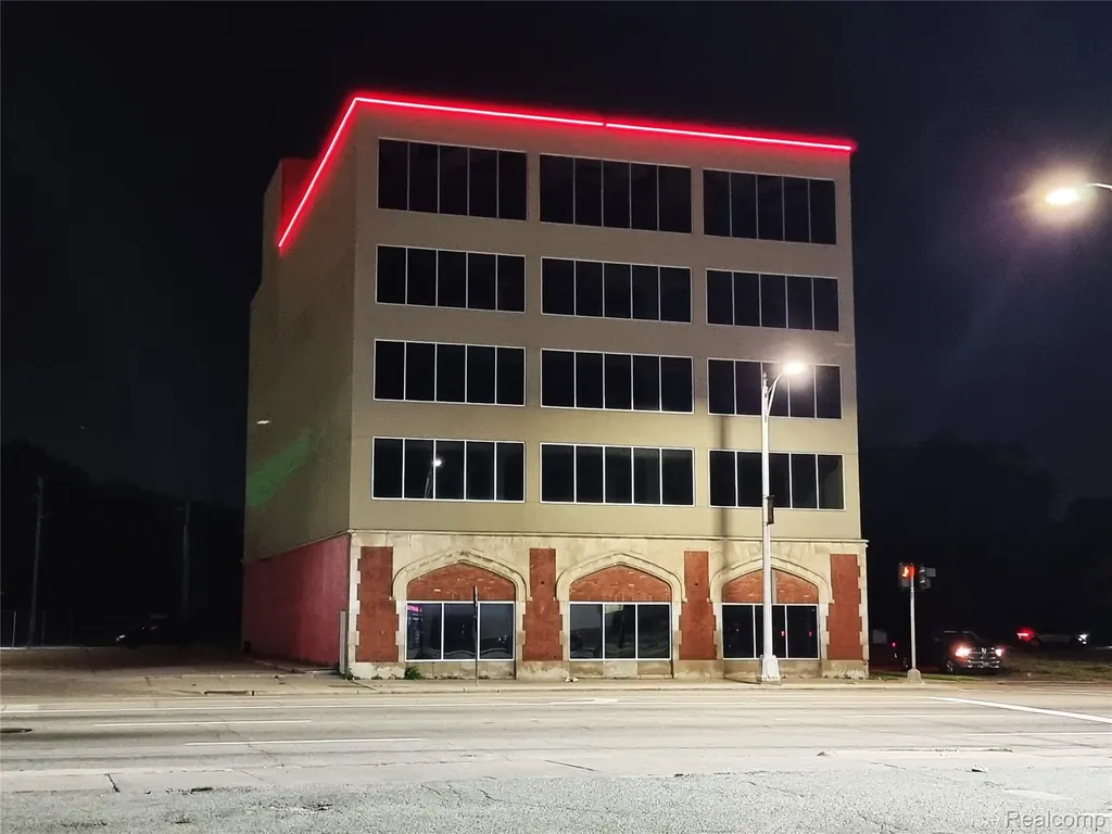 11745 Woodward Avenue Highland Park City MI 48203