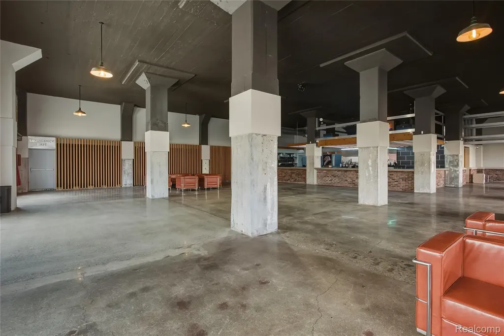 11745 Woodward Avenue Highland Park City MI 48203