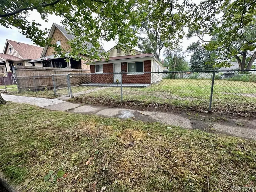 17167 Lumpkin Street Detroit City MI 48212