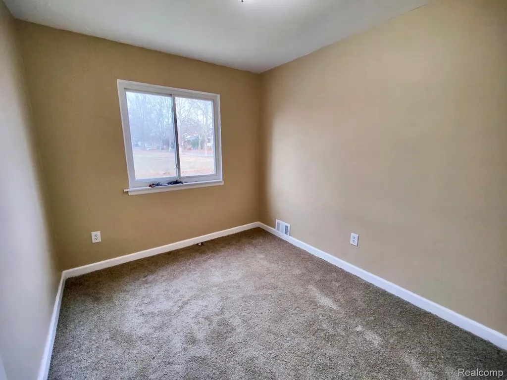 17167 Lumpkin Street Detroit City MI 48212