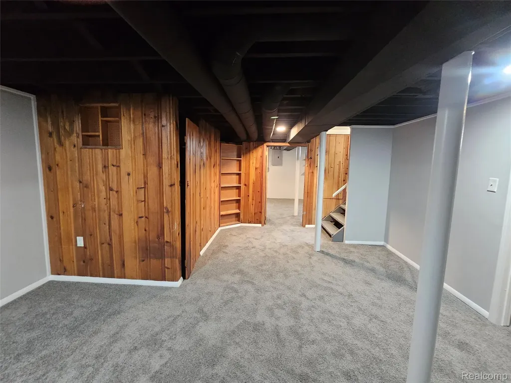 9311 Dixie Redford Charter Township MI 48239