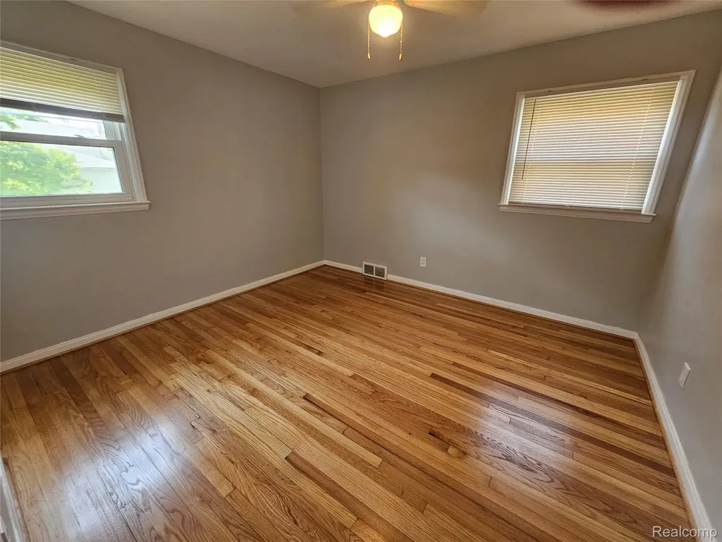 9311 Dixie Redford Charter Township MI 48239