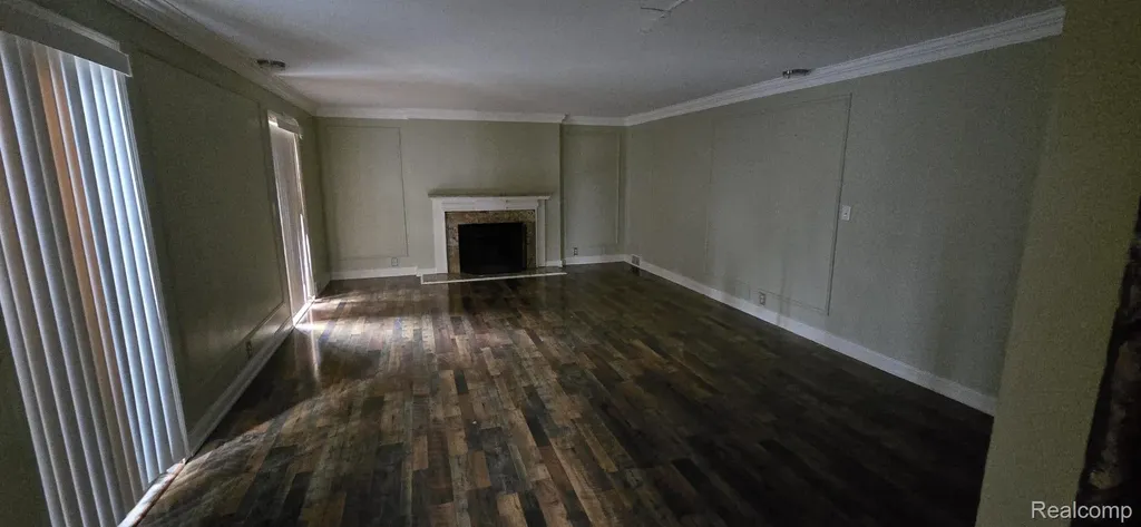 550 W Grixdale Detroit City MI 48203