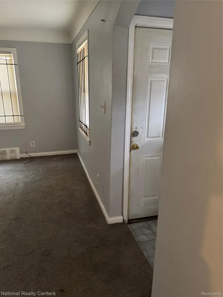 9131 Birwood Street Detroit City MI 48204