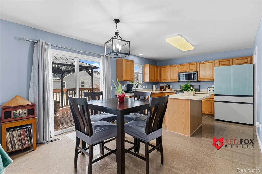 5035 Meadow Crest Circle Grand Blanc Charter Township MI 48442