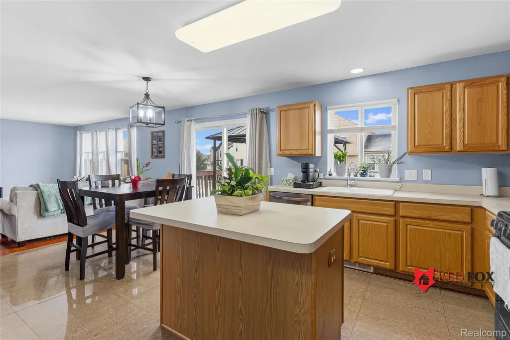 5035 Meadow Crest Circle Grand Blanc Charter Township MI 48442