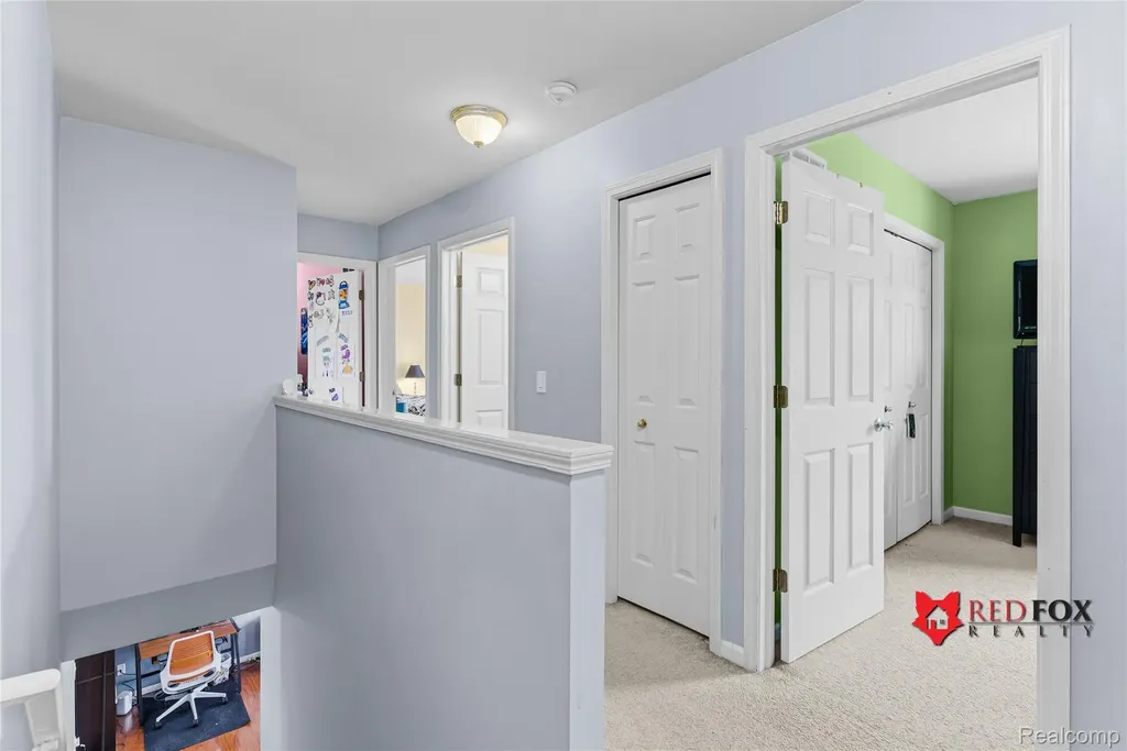 5035 Meadow Crest Circle Grand Blanc Charter Township MI 48442