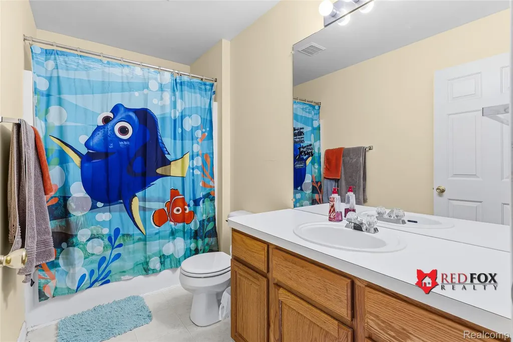 5035 Meadow Crest Circle Grand Blanc Charter Township MI 48442