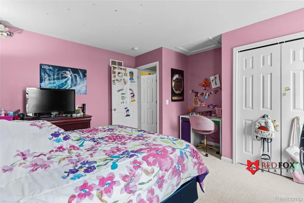 5035 Meadow Crest Circle Grand Blanc Charter Township MI 48442