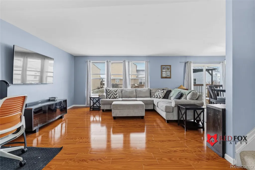 5035 Meadow Crest Circle Grand Blanc Charter Township MI 48442
