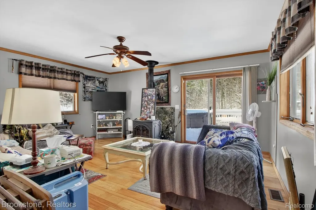 12340 Thomas Street Briley Township MI 49709