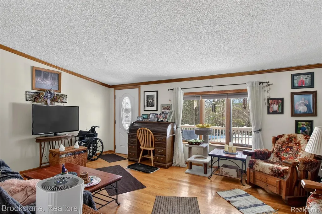 12340 Thomas Street Briley Township MI 49709