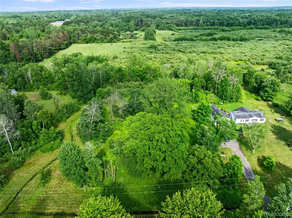 #0078 V/l Natures Nest Road Vassar City MI 48768