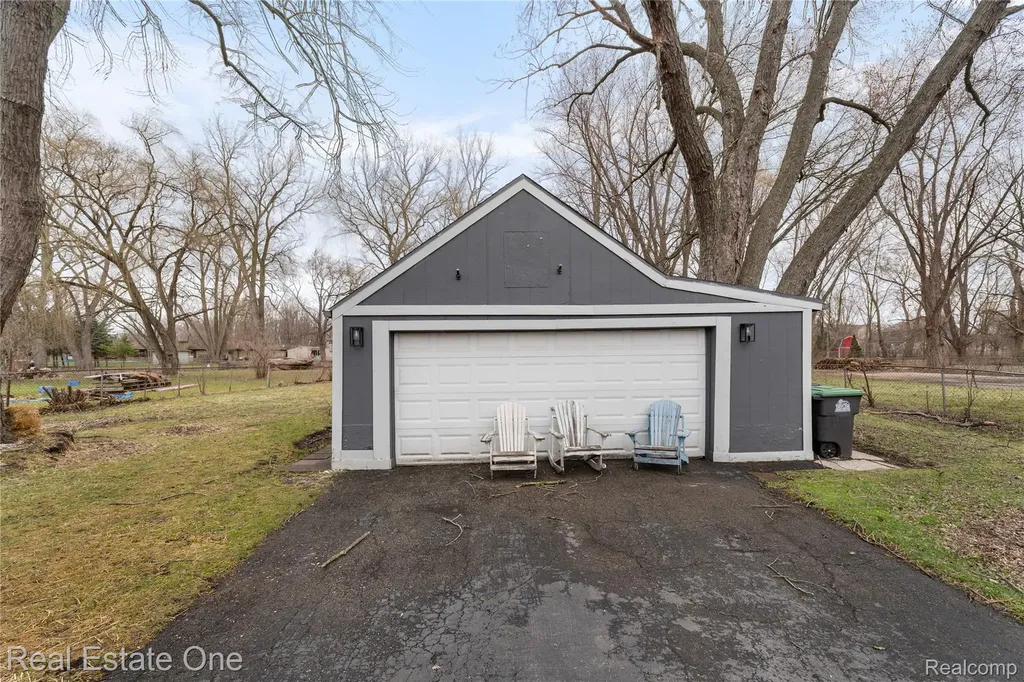 26170 Wick Road Taylor City MI 48180