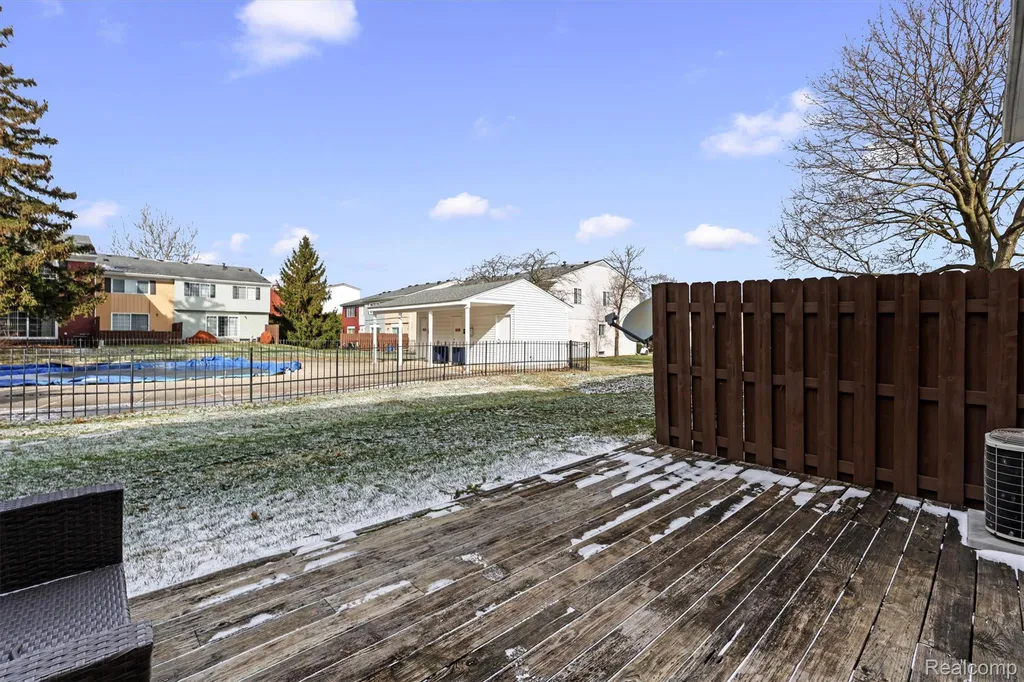 32220 W 12 Mile Road Farmington City MI 48334