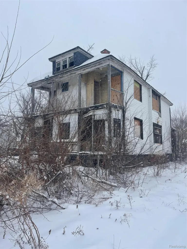 4160 Crane Street Detroit City MI 48214
