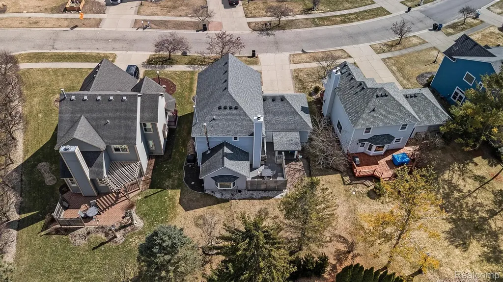 751 Woodleigh Way Oxford Village MI 48371