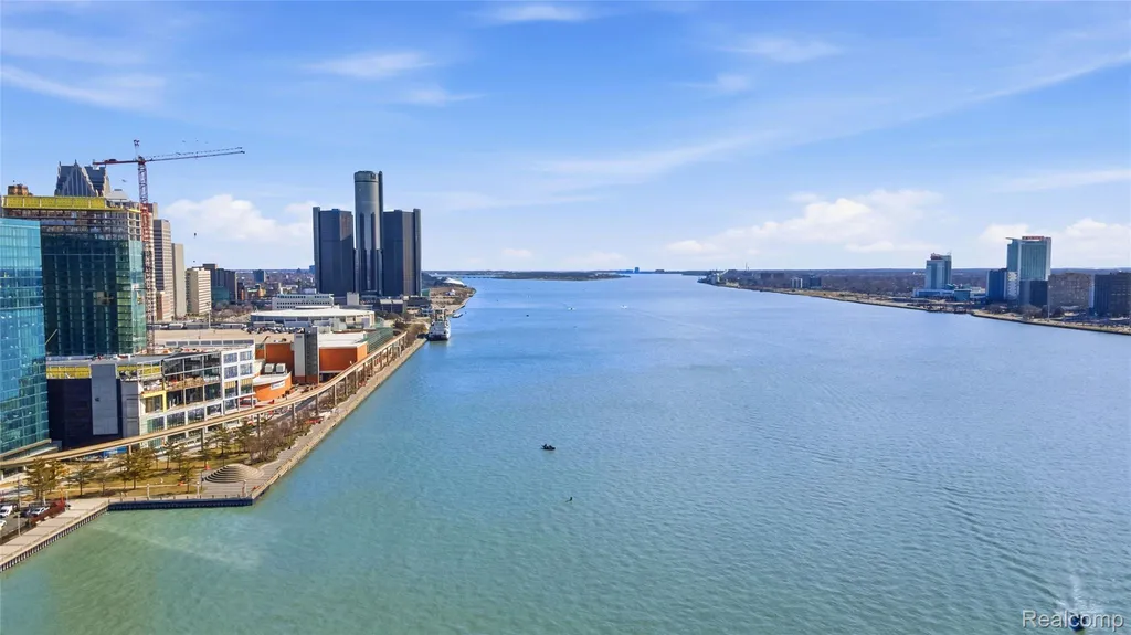 1001 W Jefferson Avenue Detroit City MI 48226