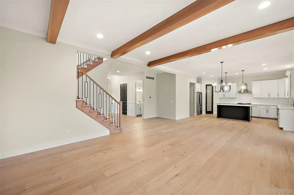 17000 Pienza Drive Macomb Township MI 48042