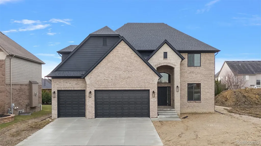 17000 Pienza Drive Macomb Township MI 48042