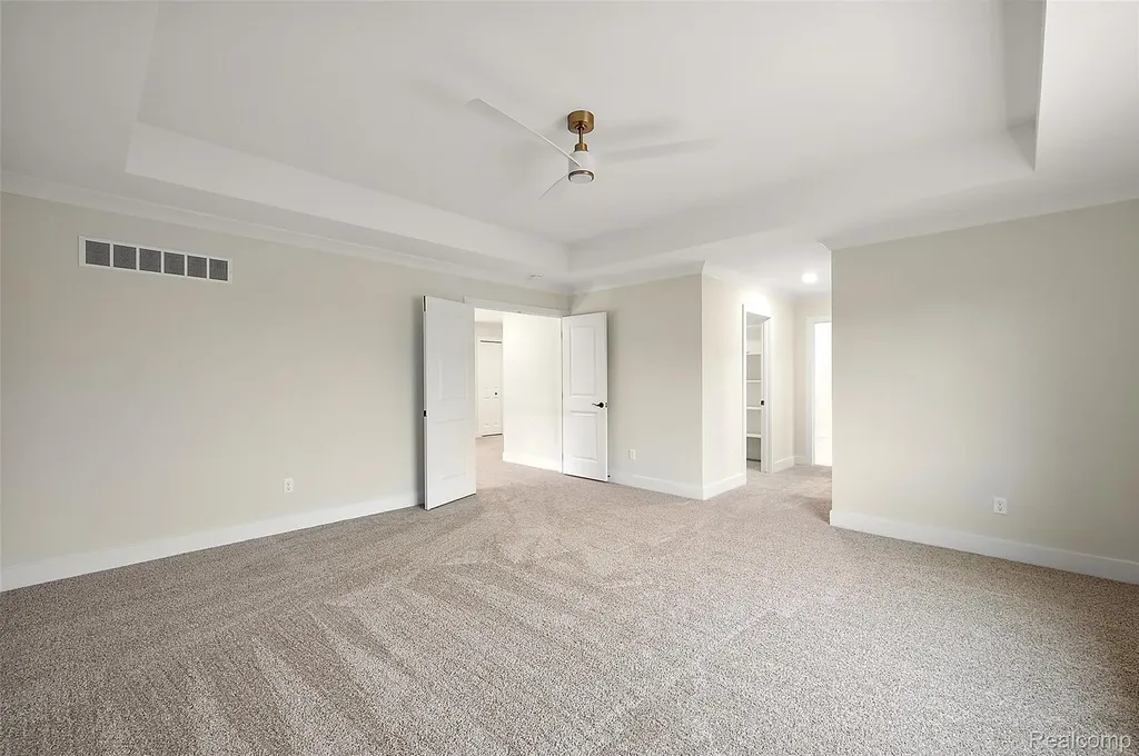 17000 Pienza Drive Macomb Township MI 48042