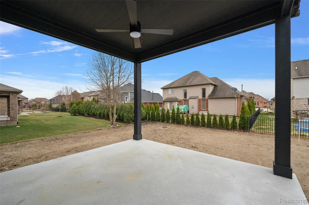 17000 Pienza Drive Macomb Township MI 48042