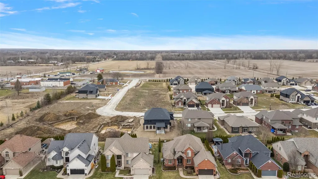 17000 Pienza Drive Macomb Township MI 48042
