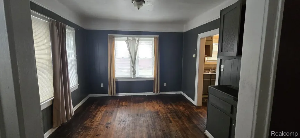 19411 Carrie Street Detroit City MI 48234