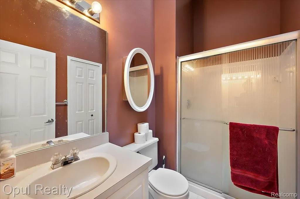 49714 Draper Circle Plymouth Charter Township MI 48170