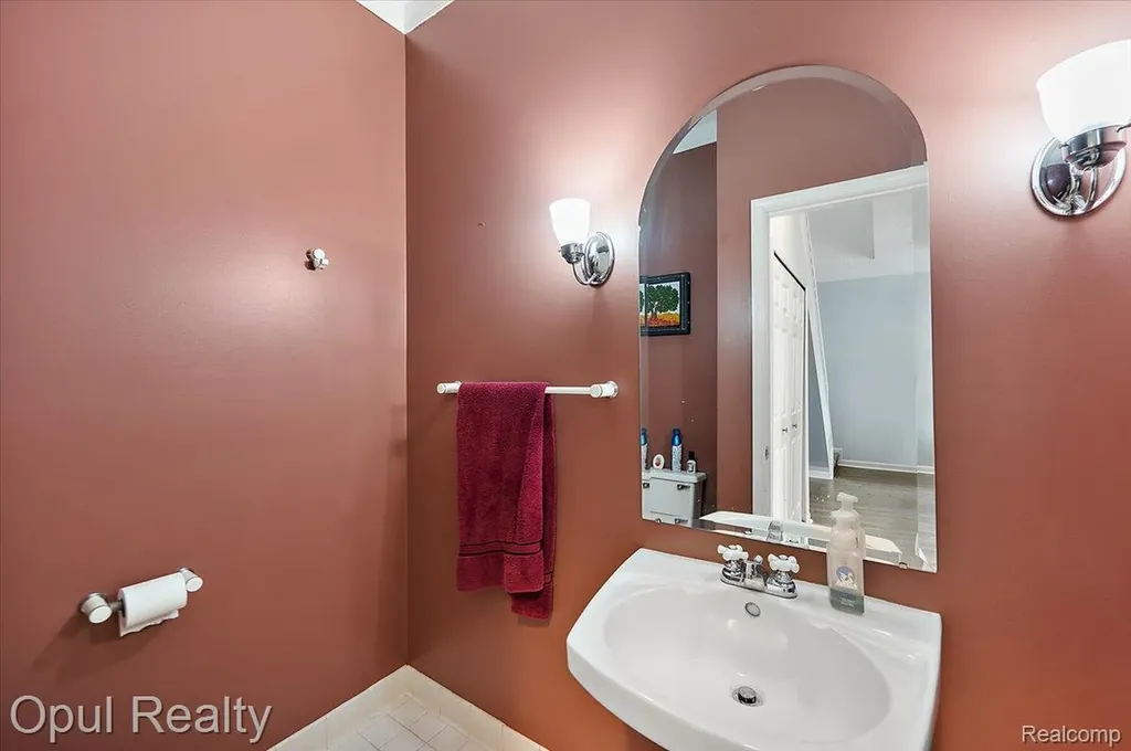 49714 Draper Circle Plymouth Charter Township MI 48170