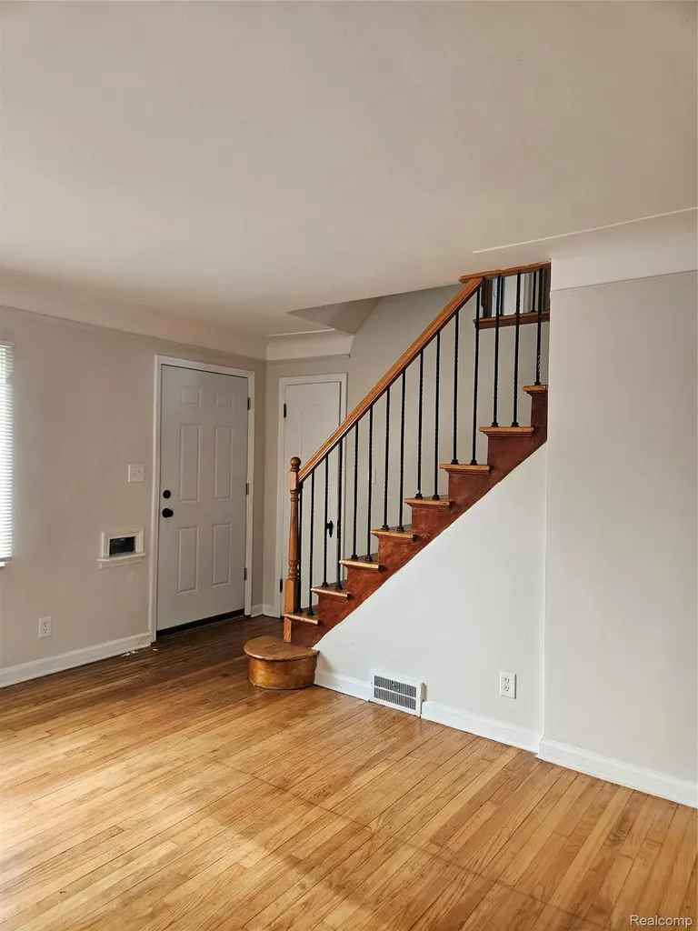 17410 Sorrento Street Detroit City MI 48235