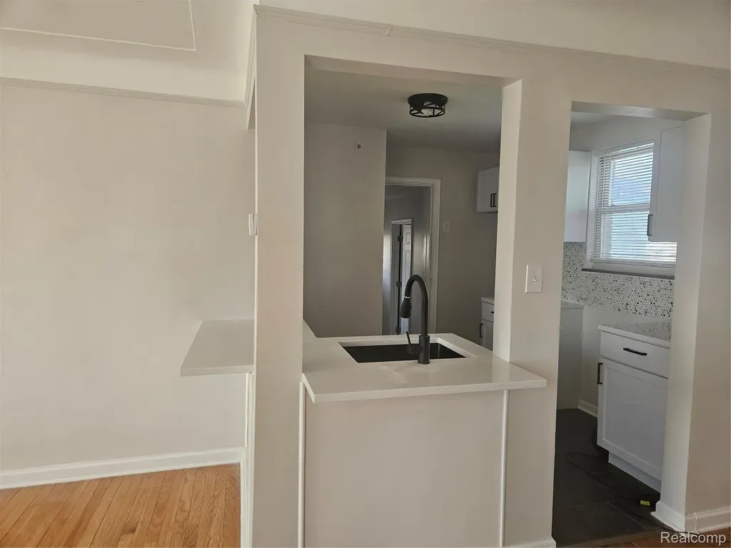 17410 Sorrento Street Detroit City MI 48235